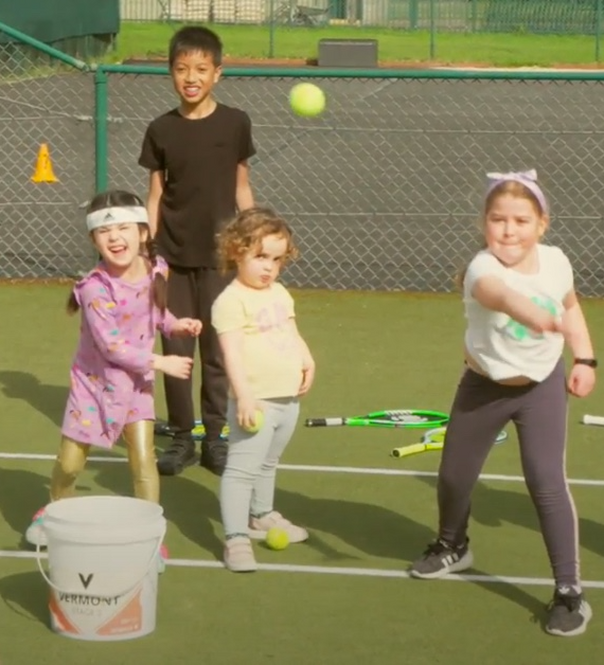 JUNIOR TENNIS 